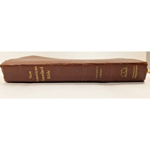 New American Standard Bible Reference Edition 1975 Brown Leather - Picture 9 of 10